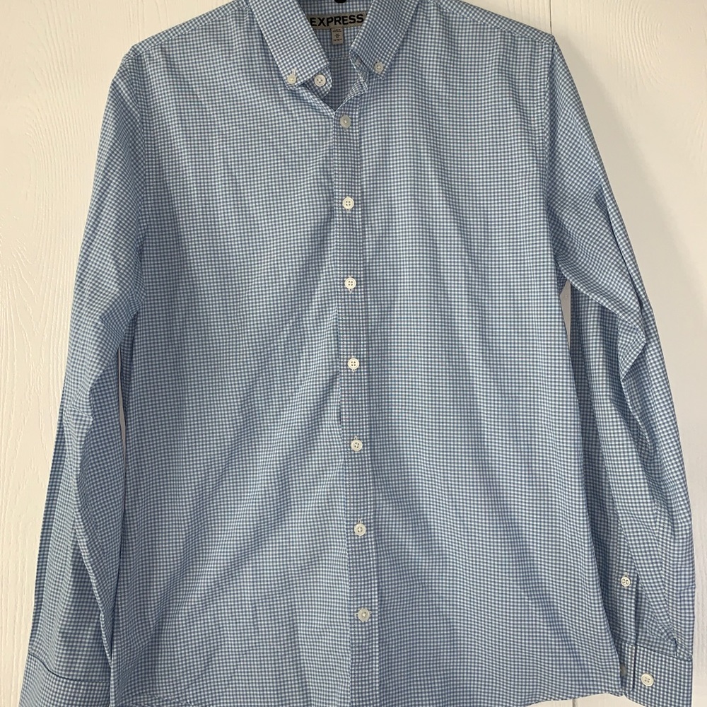 Men’s fitted express blue long sleeve button up shirt